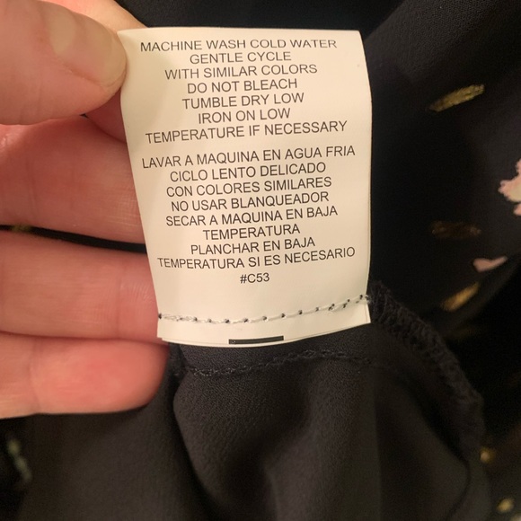 Luxology Pepulum Blouse - Picture 9 of 10